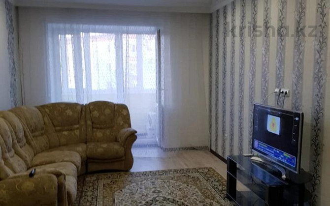 3-комнатная квартира, 120 м², 4/5 этаж помесячно, Циолковского 2/20 Уральск - изображение 4