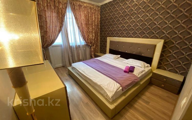 4-комнатная квартира, 160 м², 10/17 этаж помесячно, Кунаева 91 - Рыскулова Shymkent - photo 1