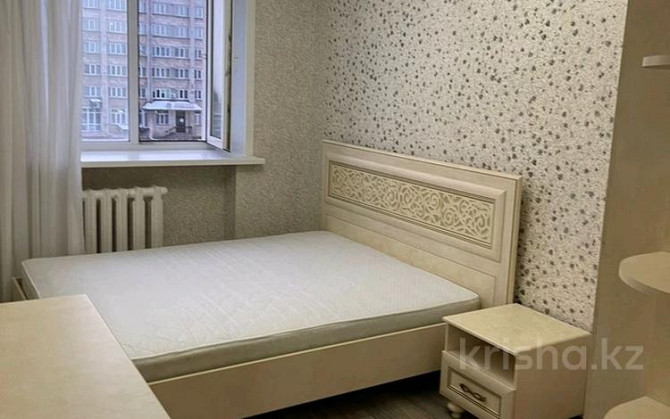 3-комнатная квартира, 68 м², 3/5 этаж помесячно, Брусиловского 58 - Ауэзова Петропавловск - изображение 1