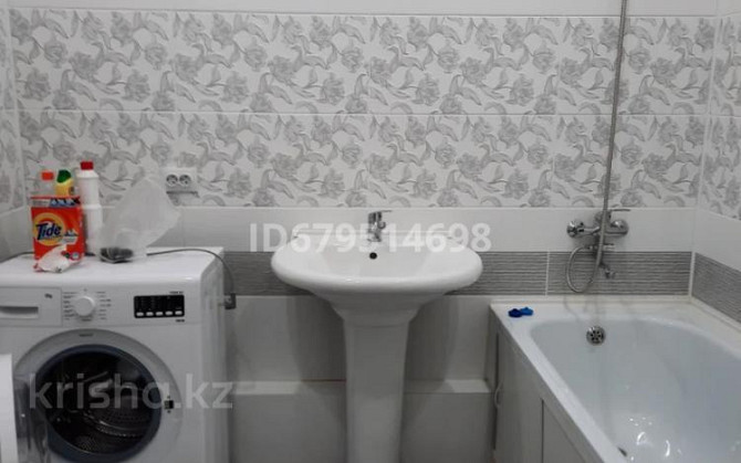 3-комнатная квартира, 88.5 м², 1/9 этаж помесячно, мкр. Зачаганск пгт, Мурата Монкеулы 83/2 Уральск - изображение 3