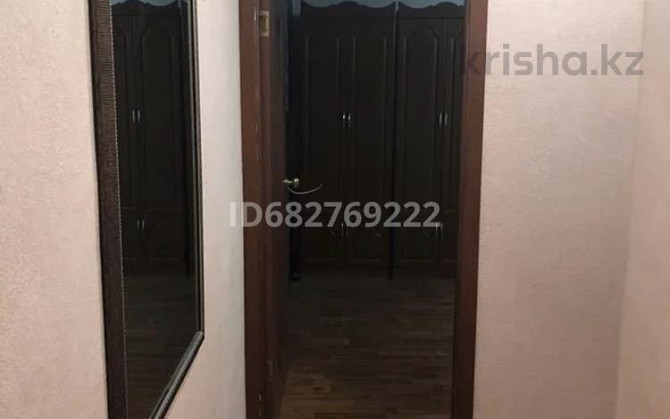 1-комнатная квартира, 32 м², 4/5 этаж помесячно, Махамбета Утемисова Атырау - изображение 1