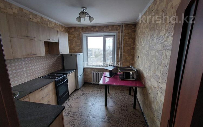 1-комнатная квартира, 41 м², 9/10 этаж помесячно, Титова 155а - Титова ,Сарокина Семей - изображение 4