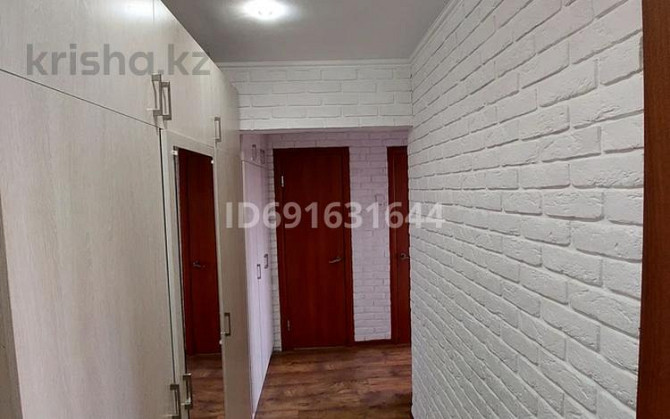 1-комнатная квартира, 41 м², 9/10 этаж помесячно, Титова 155а - Титова ,Сарокина Семей - изображение 1