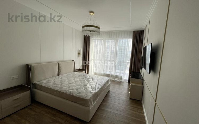 4-комнатная квартира, 130 м², 12/18 этаж помесячно, Сыганак 17у Астана - изображение 2