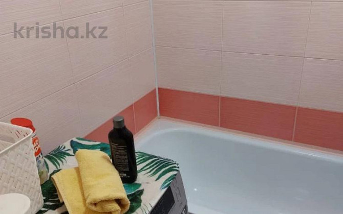 2-комнатная квартира, 48 м², 1/6 этаж помесячно, Победы 104 Костанай - изображение 8