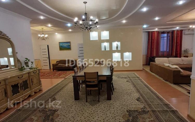 4-комнатная квартира, 181 м², 10/12 этаж помесячно, ул. Кенесары 13 - проспект Сарыарка Астана - изображение 1