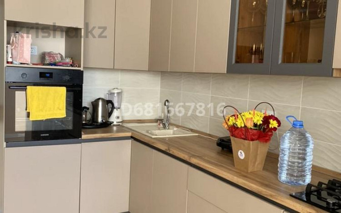 3-комнатная квартира, 87 м², 5/5 этаж помесячно, мкр. Алтын орда, Мкр. Батыс-2 48В Актобе - изображение 4