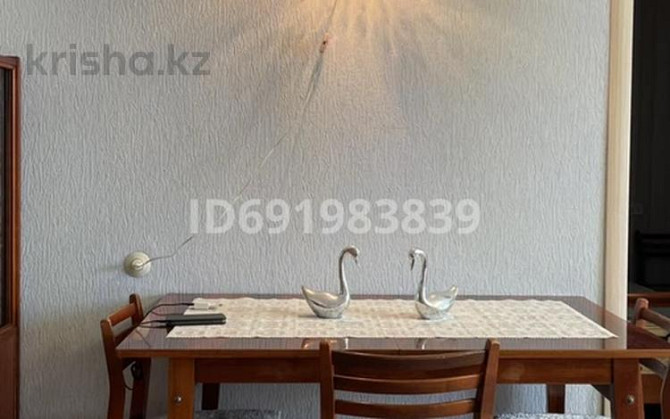 3-комнатная квартира, 78 м², 3/9 этаж помесячно, 1 мая (Машхур Жусупа) 25 Павлодар - изображение 6