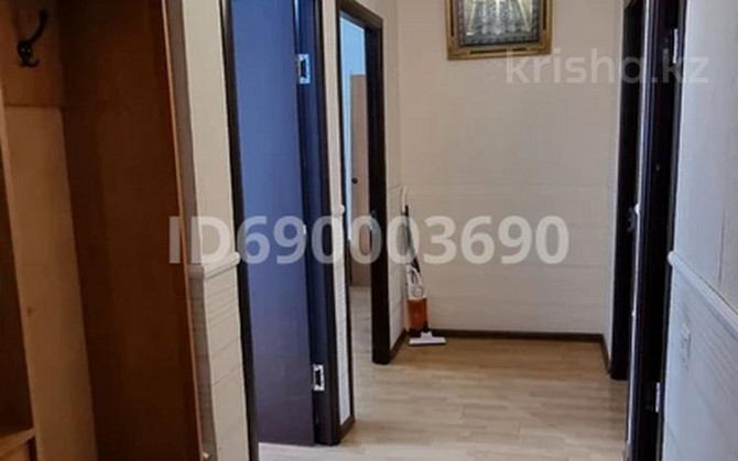 3-комнатная квартира, 69 м², 3/5 этаж помесячно, 14-й мкр 44 Актау - изображение 1