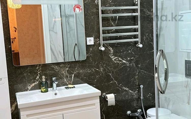 3-комнатная квартира, 113 м², 2/7 этаж помесячно, 19-й мкр 29 - ЖК "Салем" Актау - изображение 4