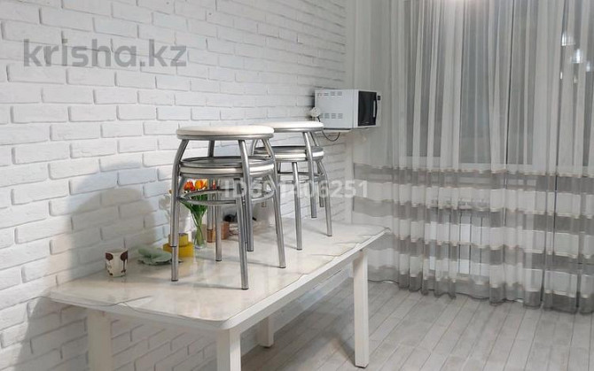 3-комнатная квартира, 87 м², 2/5 этаж помесячно, мкр. Алтын орда - Улица М.Шокая. Рядом садик Кулаге Актобе - изображение 5