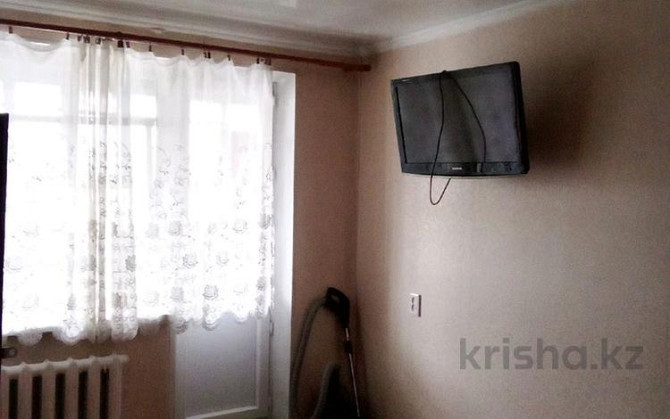 1-комнатная квартира, 31 м², 5/5 этаж помесячно, Кашаубаева 7А - 14 микрорайон Семей - изображение 4