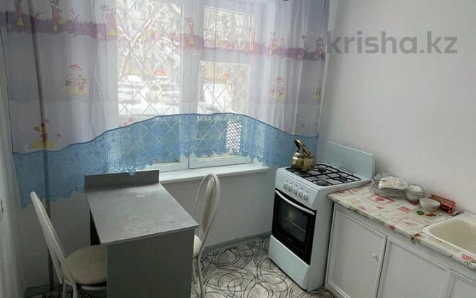 1-комнатная квартира, 30 м², 1/5 этаж помесячно, 6микрорайон 24дом - Частично с мебелью Taraz - photo 4