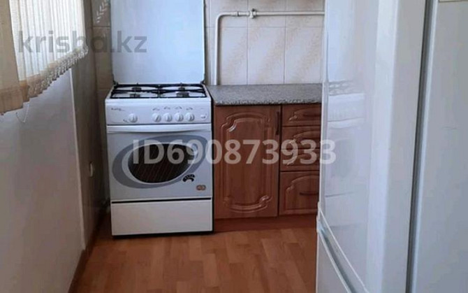 3-комнатная квартира, 70 м², 4/5 этаж помесячно, 27-й мкр 20 - Достык, Аман, аптека, школа, садик, ф Актау - изображение 5