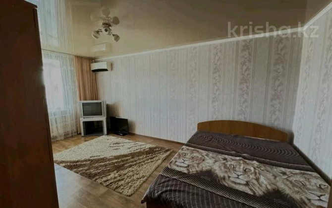 1-комнатная квартира, 33 м², 3/5 этаж помесячно, Толстого - Старая пристань Мельница Уральск - изображение 1