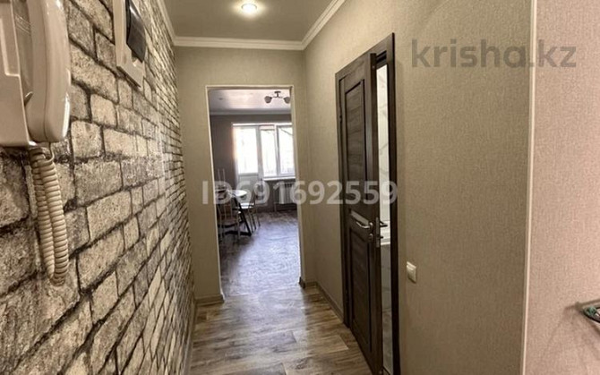 1-комнатная квартира, 45 м², 1/6 этаж помесячно, Оренбургская 40 - проспект Абулхаирхана район Казах Уральск - изображение 4