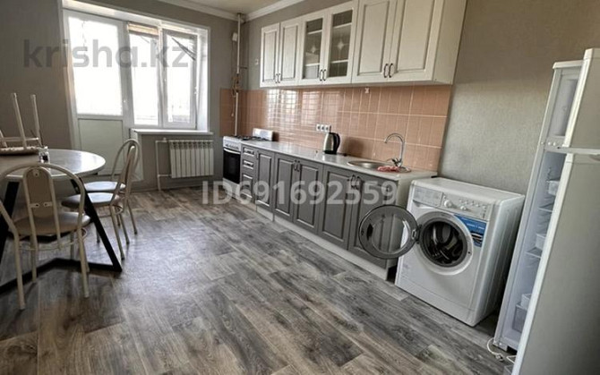 1-комнатная квартира, 45 м², 1/6 этаж помесячно, Оренбургская 40 - проспект Абулхаирхана район Казах Уральск - изображение 6