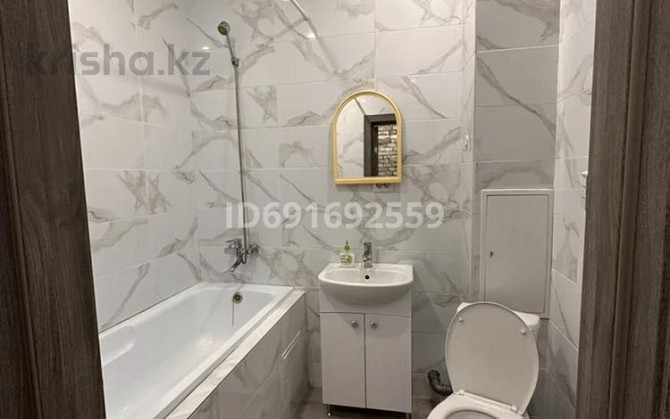 1-комнатная квартира, 45 м², 1/6 этаж помесячно, Оренбургская 40 - проспект Абулхаирхана район Казах Уральск - изображение 5