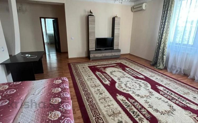 3-комнатная квартира, 120 м², 2/4 этаж помесячно, Пр. Абилкайыр Хана 24/1 Актобе - изображение 4
