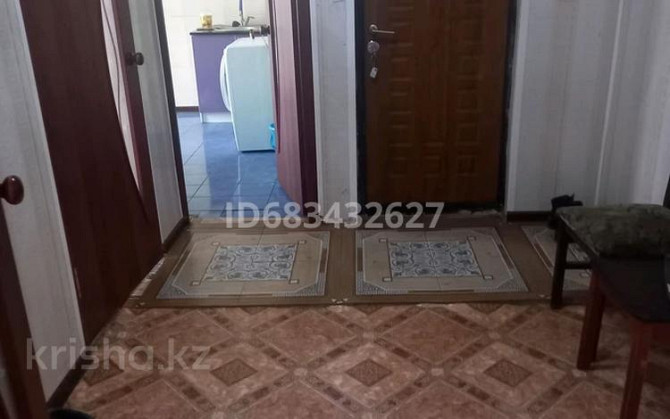 3-комнатная квартира, 85 м², 4/9 этаж помесячно, мкр 12 26 - Возле гостиницы Дастан Актобе - изображение 2