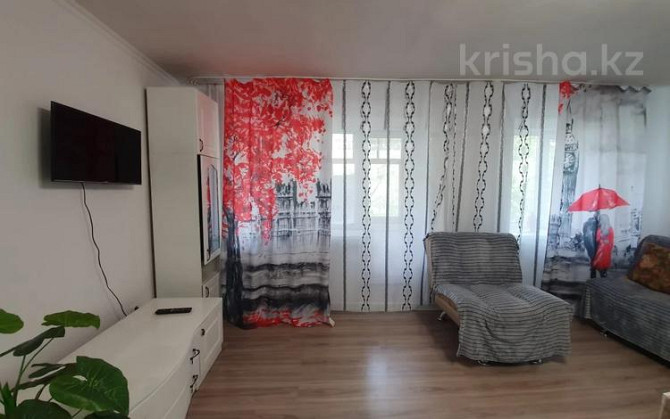 3-комнатная квартира, 60 м², 3/5 этаж помесячно, Ержанова 4 - 45-квартал Karagandy - photo 8