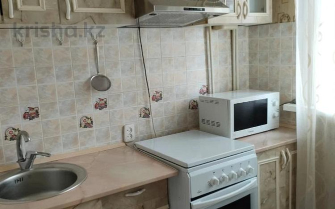 2-комнатная квартира, 48 м², 3/5 этаж помесячно, Карима Сутюшева 57 Петропавловск - изображение 1