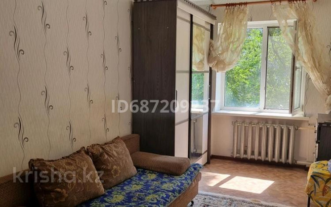 3-комнатная квартира, 62 м², 2/5 этаж помесячно, Есет батыра 69б - Возле остановки Молодежка. Актобе - изображение 1