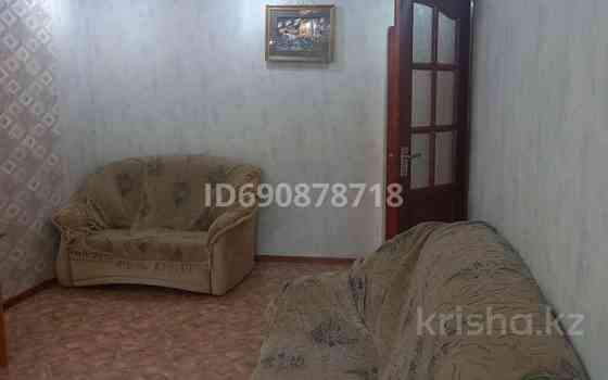 2-комнатная квартира, 52 м², 1/5 этаж помесячно, Набережная 30 Семей