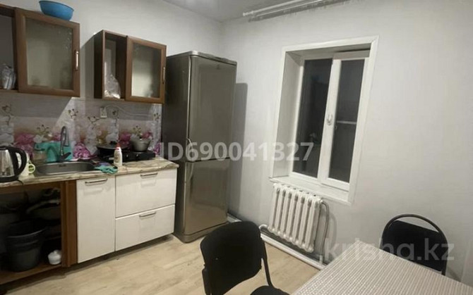 3-комнатная квартира, 86 м², 1/2 этаж помесячно, Алтайская 34/3 - Школа #5 Усть-Каменогорск - изображение 3