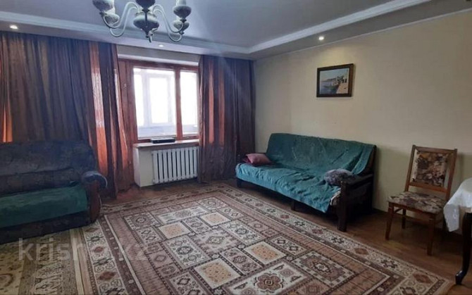 3-комнатная квартира, 88 м², 2/5 этаж помесячно, Новый город 70 - 101стрелковой бригады Актобе - изображение 1