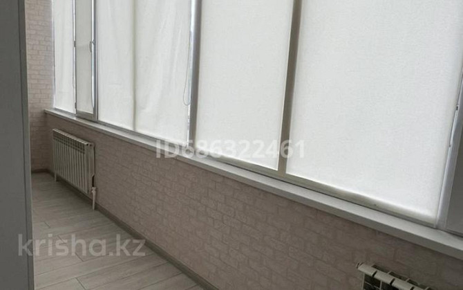 1-комнатная квартира, 40 м², 1/5 этаж помесячно, мкр Кунаева, Мкр. Астана 25 - Площадь Назарбаева Уральск - изображение 4