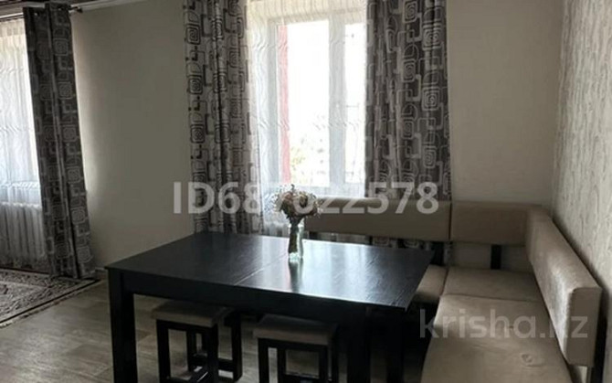 3-комнатная квартира, 60 м², 8/9 этаж помесячно, Шмидта - Набережная, центр Семей - изображение 1