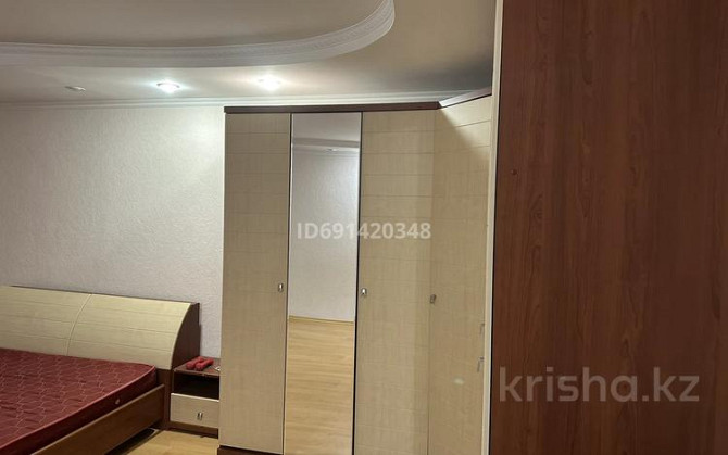 4-комнатная квартира, 96 м², 2/9 этаж помесячно, Машхур Жусуп 46 Ekibastuz - photo 7