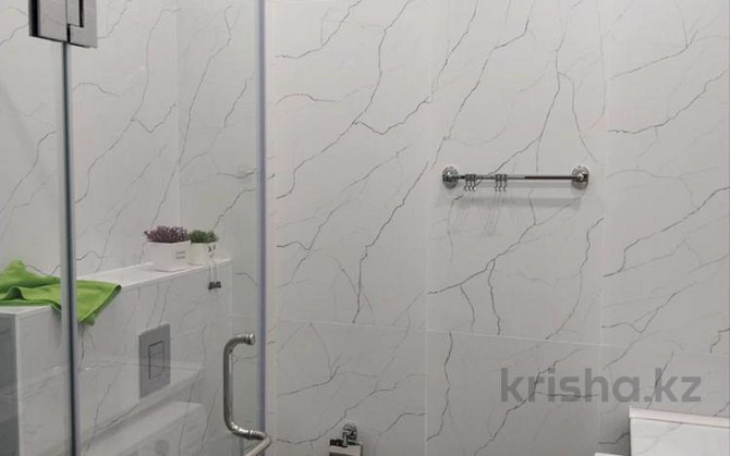 1-комнатная квартира, 56 м², 6/14 этаж помесячно, 17-й мкр 6 - Грин парк Aqtau - photo 4