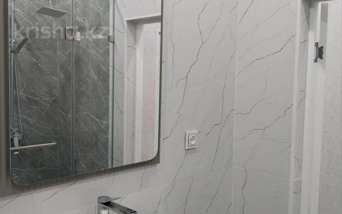 1-комнатная квартира, 56 м², 6/14 этаж помесячно, 17-й мкр 6 - Грин парк Aqtau - photo 5