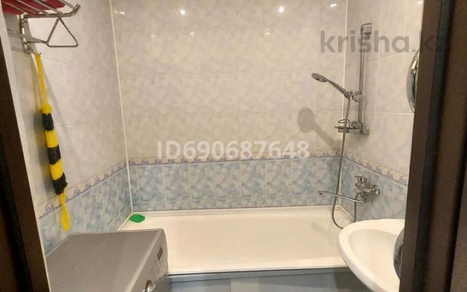 3-комнатная квартира, 80 м², 8/9 этаж помесячно, мкр 11 - Аз наурыз Актобе - изображение 7