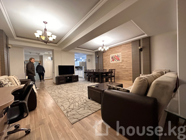 4-комн. кв., 165 м2, Бишкек, Сквер Тоголок Молдо, Московская 147/Исакова Бишкек - изображение 4
