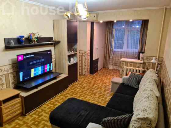 1-комн. кв., 50 м2, Бишкек, 10 м-н, Байтик-Баатыра (Советская) Bishkek