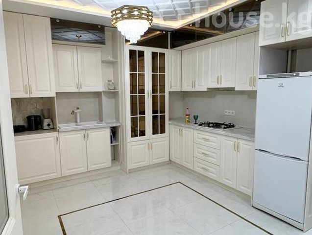 3-комн. кв., 150 м2, Бишкек, Магистраль, Масалиева 43/Бакаева Bishkek - photo 2