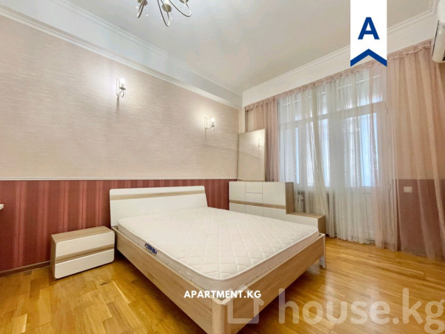 3-комн. кв., 135 м2, Бишкек, Золотой квадрат, раззакова 15/Московская Бишкек - изображение 5