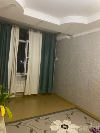 2-комн. кв., 70 м2, Бишкек, Магистраль, Токомбаева 27 Bishkek - photo 6