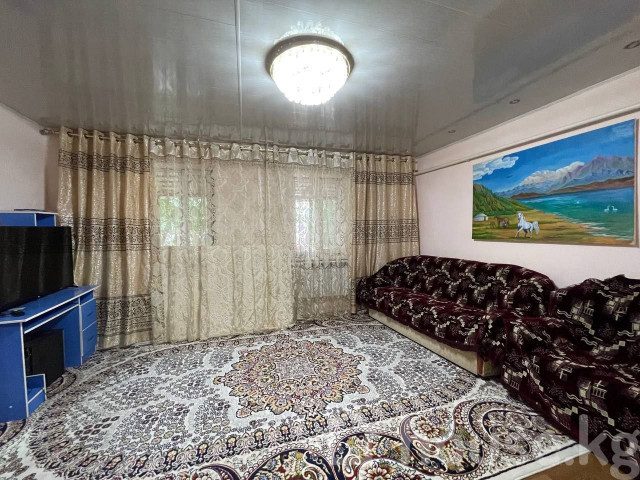 Дом, 6 и более комнат, 170 м2 Байтик  - изображение 1