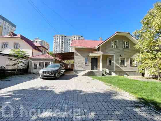 Дом, 4-комн., 168 м2 Бишкек, Золотой квадрат, Токтогула Бишкек