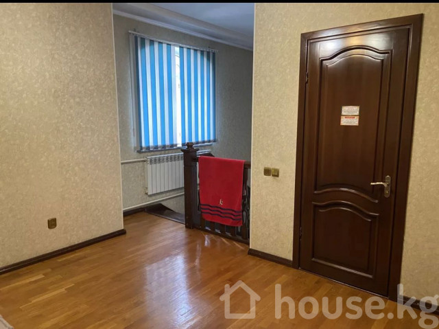 Дом, 6 и более комнат, 322 м2 Бишкек, Горького - Панфилова Bishkek - photo 5