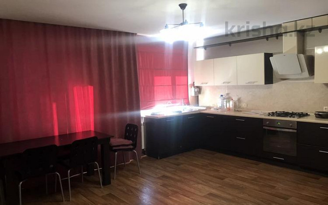 3-комнатная квартира, 110 м², 5/5 этаж помесячно, Н. Назарбаева - Н. Назарбаева и К. Сутюшева Петропавловск - изображение 1
