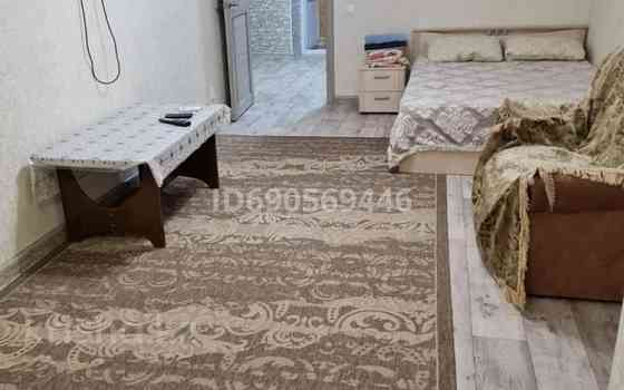 2-комнатная квартира, 60 м², 3/9 этаж помесячно, 9-й мкр 28 Актау