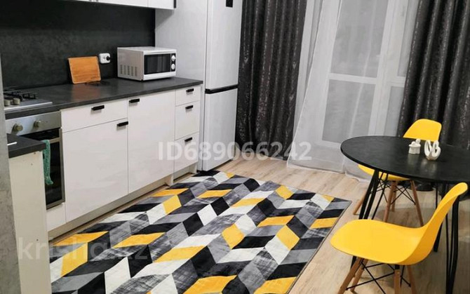 2-комнатная квартира, 67 м², 8/9 этаж помесячно, Мира 61 - Костанай Плаза Костанай - изображение 1