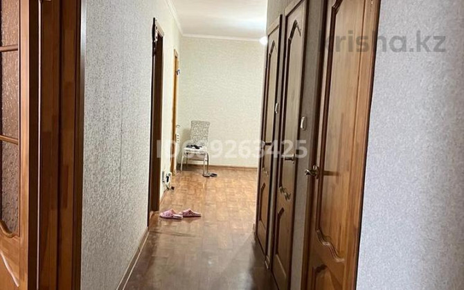 3-комнатная квартира, 104.7 м², 5/9 этаж помесячно, мкр 12 64 - Маметова Актобе - изображение 3