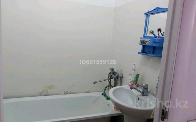 1-комнатная квартира, 36 м², 3/9 этаж помесячно, Райымбек Батыр 277А  - photo 5