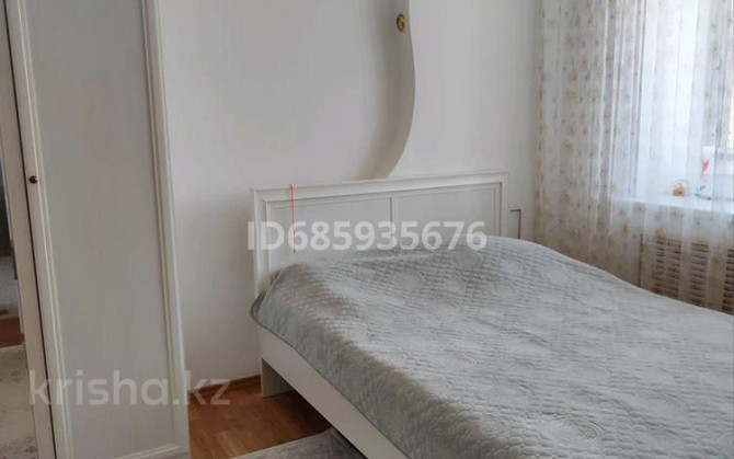 3-комнатная квартира, 64 м², 4/5 этаж помесячно, мкр Северо-Восток 35/1 Уральск - изображение 3